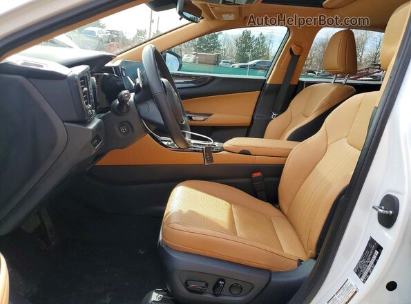 JTJGKCEZ2R5013573 2024 LEXUS NX Белый Вид салона спереди
