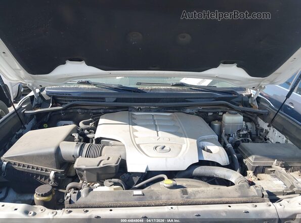 JTJHY7AX0G4196196 2016 LEXUS LX 570 White Rear view