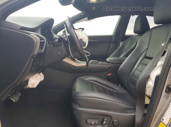 JTJSARDZ0L2229495 2020 LEXUS NX Gray Widok wnętrza z przodu