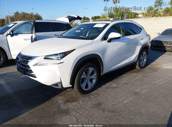 JTJYARBZ8H2079012 2017 LEXUS NX 200T Белый Передняя левая четверть