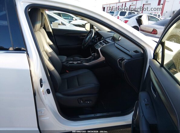 JTJYARBZ8H2079012 2017 LEXUS NX 200T Белый Вид салона спереди