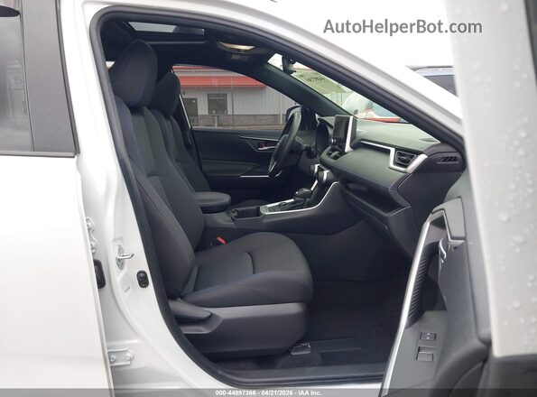 JTM16RFV3PD549057 2023 TOYOTA RAV4 HYBRID White 