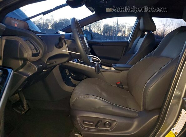 JTMABACA7SA092830 2025 TOYOTA LE Cream Front interior view