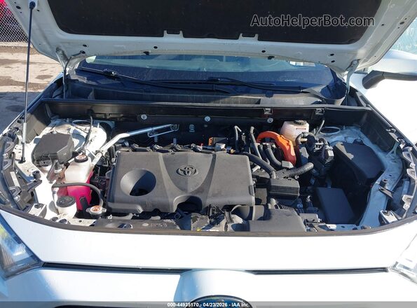 JTMB6RFV2ND069397 2022 TOYOTA LE White Вид ззаду