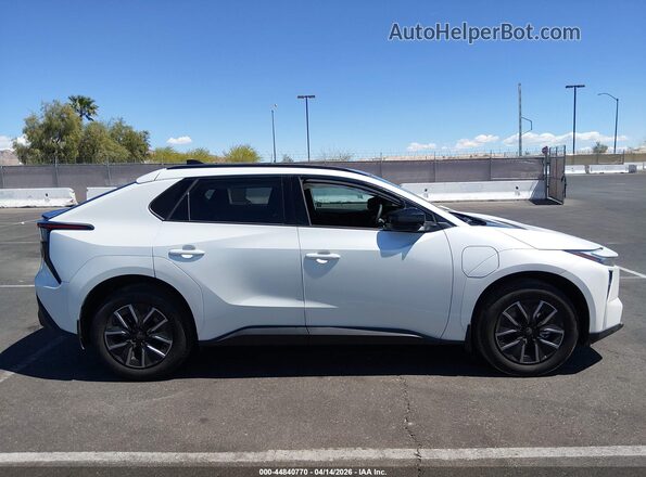 JTMBDAFB6TJ017900 2026 TOYOTA LE White 
