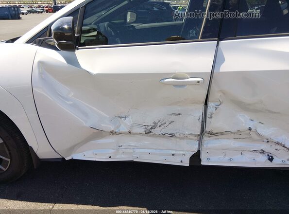 JTMBDAFB6TJ017900 2026 TOYOTA LE White 