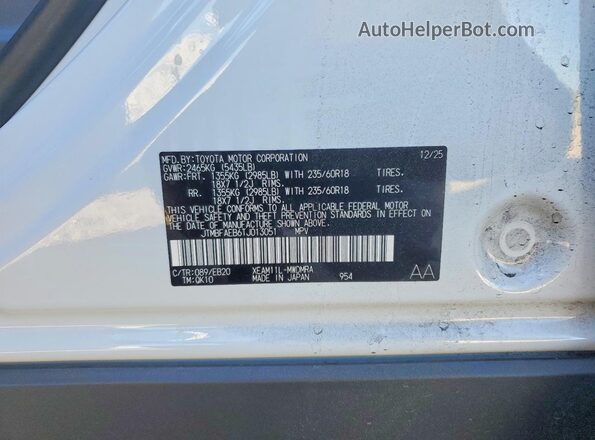 JTMBFAEB6TJ013051 2026 TOYOTA LE White Widok naklejki z numerem VIN
