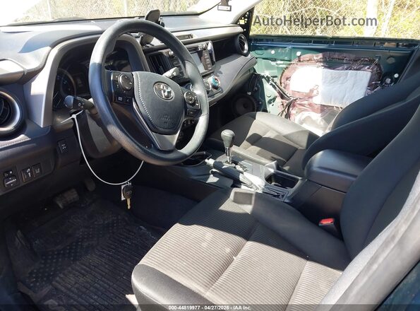 JTMBFREV1HJ700339 2017 TOYOTA LE Blue წინა სალონის ხედი