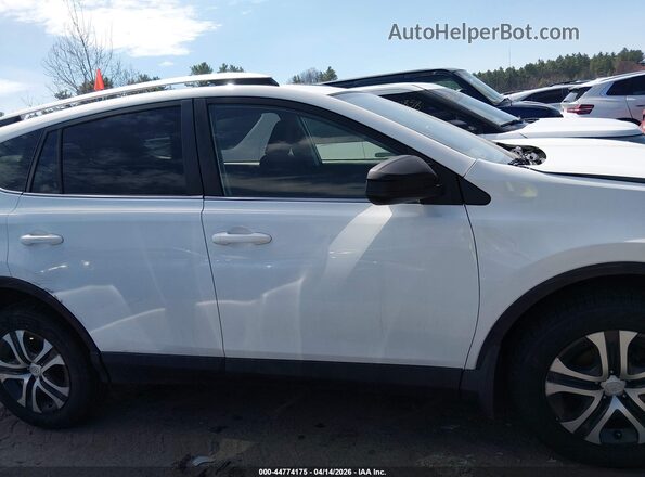 JTMBFREV5GJ102592 2016 TOYOTA LE Белый Вид задней части салона