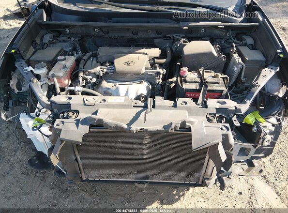 JTMBFREV8JJ180744 2018 TOYOTA LE Синий Вид сзади