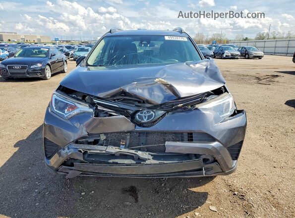 JTMBFREV8JJ730976 2018 TOYOTA LE Gray Widok z przodu