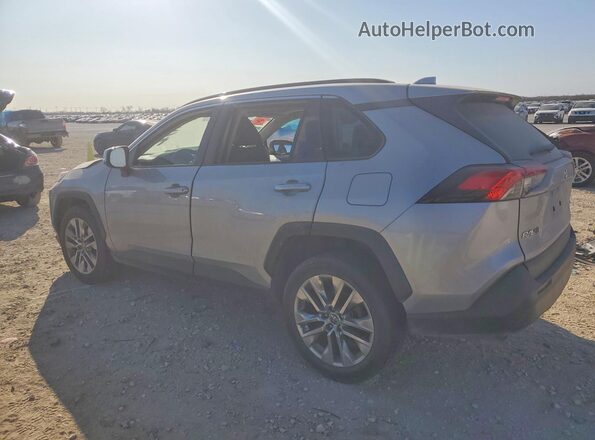 JTMC1RFV2LD055175 2020 TOYOTA LE Silver Задня ліва чверть