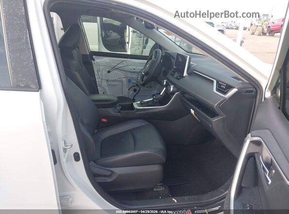 JTMC1RFV2PD098405 2023 TOYOTA LE White 