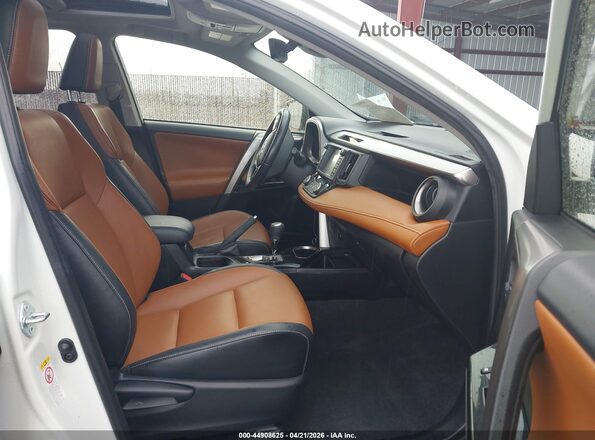 JTMDFREV0GJ102766 2016 TOYOTA LIMITED Белый Вид салона спереди