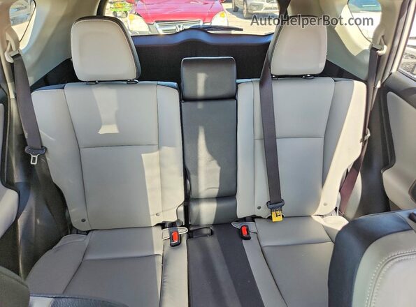 JTMDFREV7GJ091894 2016 TOYOTA LIMITED White 