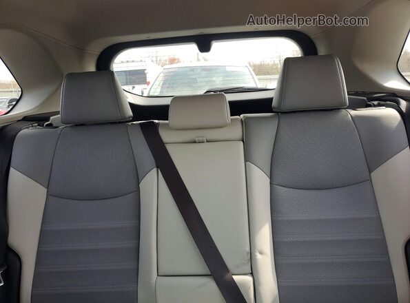 JTMDWRFV6LD547133 2020 TOYOTA LIMITED Silver Rear seats view