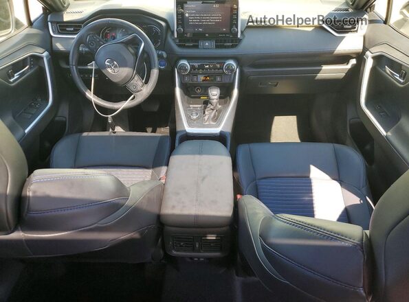 JTME6RFV2ND521233 2022 TOYOTA RAV4 White Widok deski rozdzielczej