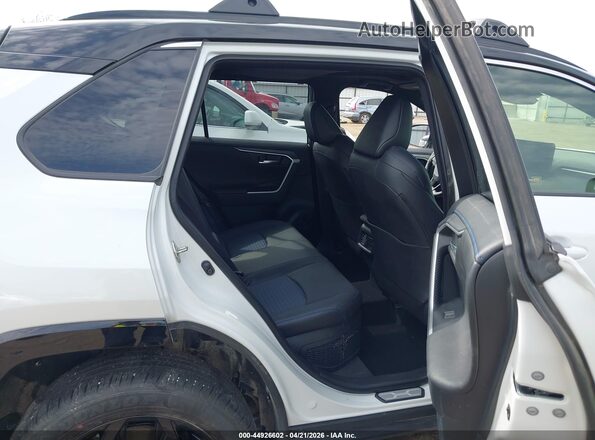 JTME6RFV6SD579180 2025 TOYOTA RAV4 HYBRID White Widok naklejki z numerem VIN