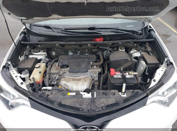 JTMJFREV0JJ227602 2018 TOYOTA RAV4 White Rear view