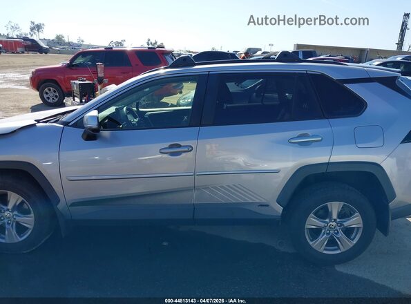 JTMMWRFV2ND159822 2022 TOYOTA LE Gray 