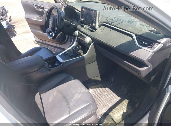 JTMN1RFV9KJ021193 2019 TOYOTA LIMITED White Սալոնի դիմացի տեսք