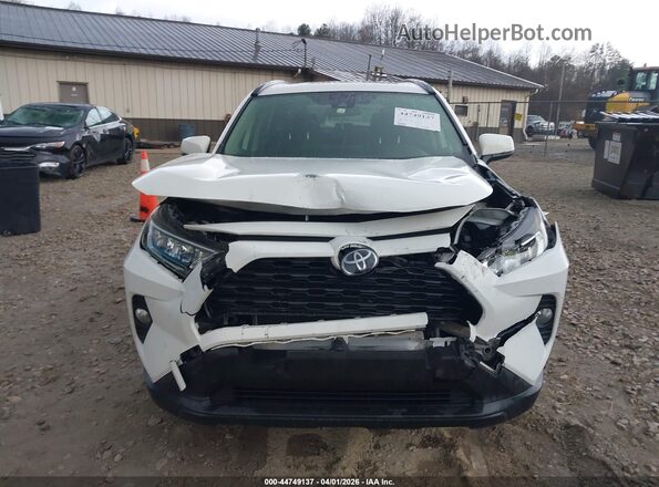 JTMP1RFV7KD012791 2019 TOYOTA LE White ხელსაწყოთა პანელის ხედი