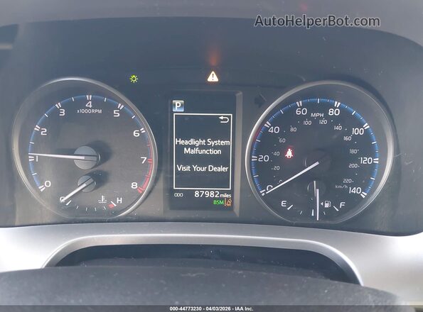 JTMRFREV0JJ736401 2018 TOYOTA LE Gray Вид задніх сидінь