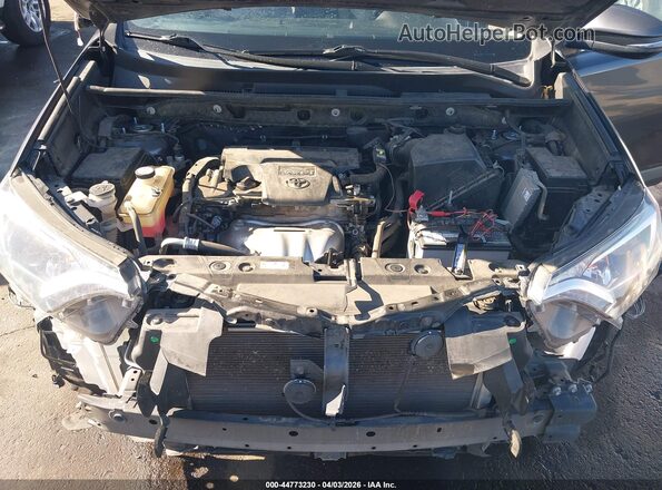 JTMRFREV0JJ736401 2018 TOYOTA LE Gray Вид ззаду
