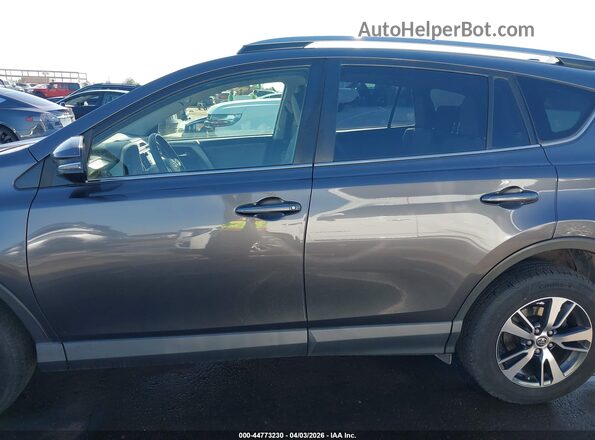 JTMRFREV0JJ736401 2018 TOYOTA LE Gray 