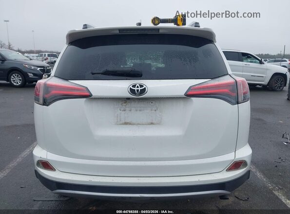 JTMRFREV1GJ094974 2016 TOYOTA LE White 