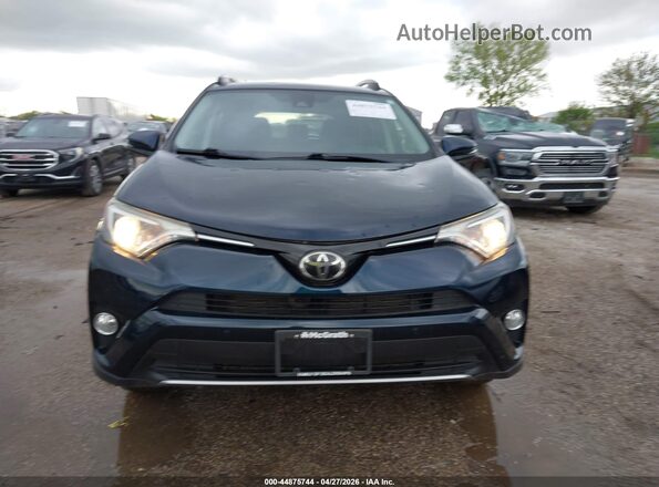 JTMRFREV8HJ172121 2017 TOYOTA LE Синий Вид щитка приборов
