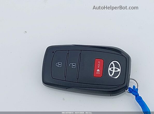 JTND4MBE2S3235020 2025 TOYOTA LL White Widok deski rozdzielczej