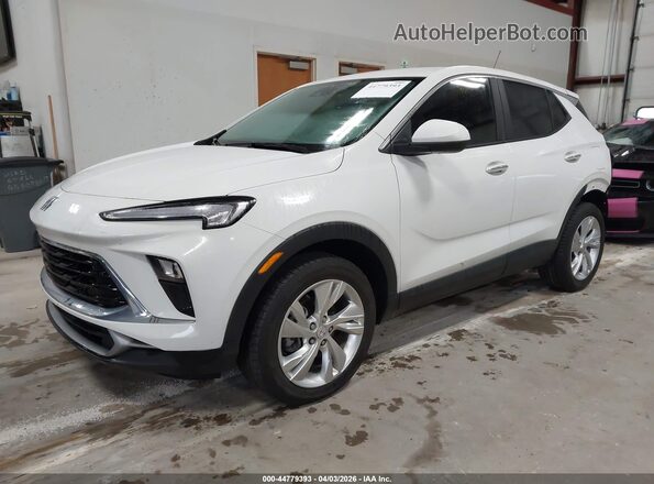KL4AMBS20RB190316 2024 BUICK ENCORE Белый Передняя левая четверть