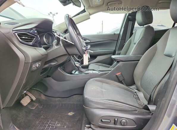 KL4MMCSL0MB105897 2021 BUICK ENCORE Silver Вид салону спереду