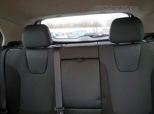 KL4MMESL9MB052693 2021 BUICK ENCORE Red Rear seats view