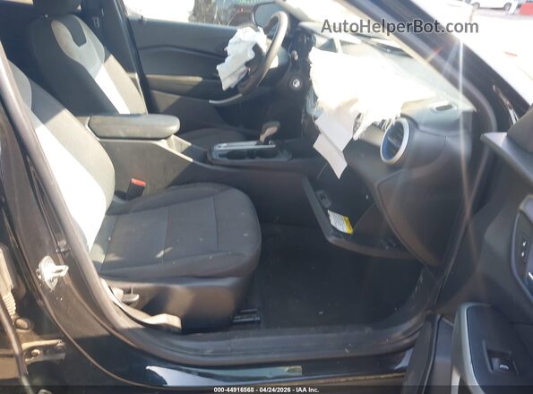KL77LFE27RC176703 2024 CHEVROLET TRAX Черный Вид салона спереди