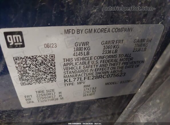 KL77LFE28RC075623 2024 CHEVROLET TRAX Blue Engine compartment view