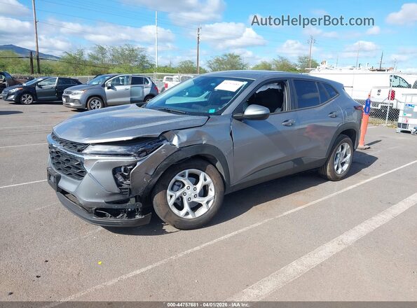 KL77LFEP1SC155119 2025 CHEVROLET TRAX Silver Front left