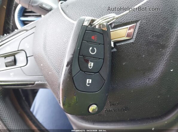 KL77LFEP2SC165383 2025 CHEVROLET TRAX Black Widok deski rozdzielczej