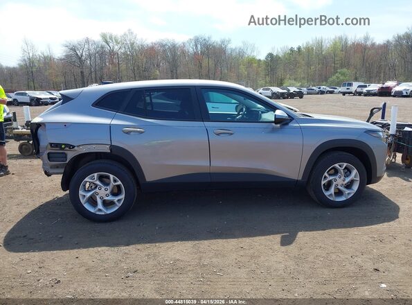 KL77LFEP9TC020374 2026 CHEVROLET TRAX Gray Widok wnętrza 360 stopni