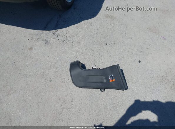 KL77LFEPXSC243246 2025 CHEVROLET TRAX Black Առջևի վահանակի տեսք
