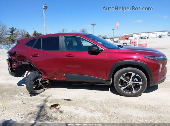 KL77LGEP1SC176722 2025 CHEVROLET TRAX Red Սալոնի հետևի տեսք