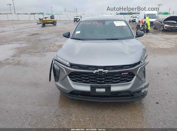 KL77LGEP2SC274125 2025 CHEVROLET TRAX Gray Widok wnętrza z tyłu