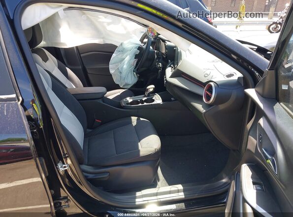 KL77LGEP6SC330003 2025 CHEVROLET TRAX Black წინა სალონის ხედი