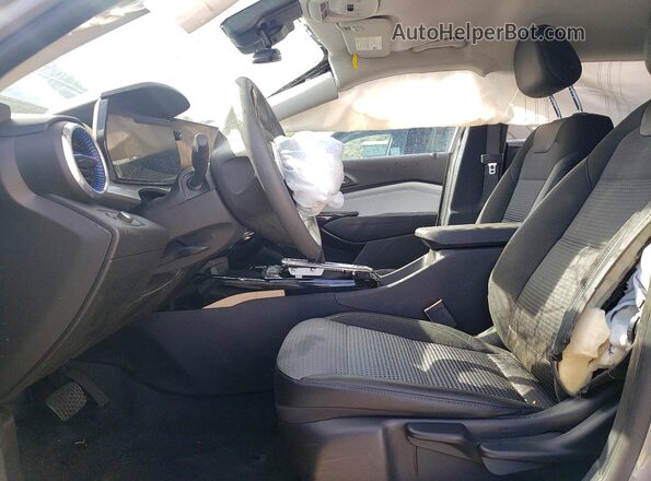 KL77LHEP3SC184231 2025 CHEVROLET TRAX Gray Vista interior delantera