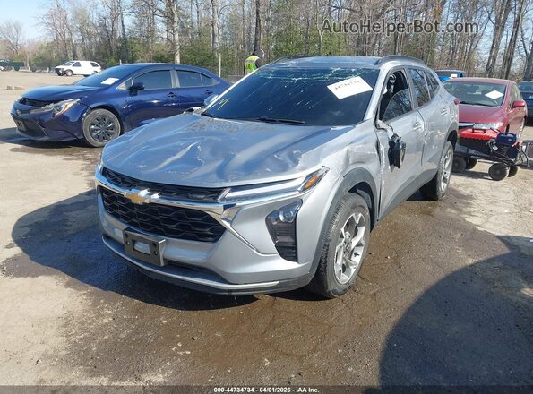 KL77LHEP4SC096904 2025 CHEVROLET TRAX Gray წინა მარცხენა ხედი სამი მეოთხედიდან