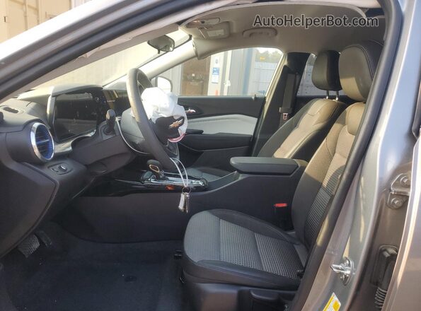 KL77LHEP5SC191164 2025 CHEVROLET TRAX Silver 