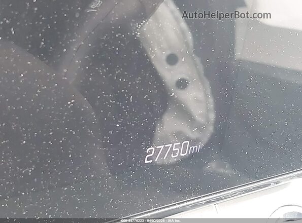 KL77LHEP6SC238301 2025 CHEVROLET TRAX Красный Вид задних сидений