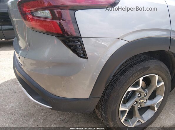 KL77LHEP8SC241975 2025 CHEVROLET TRAX Gray 