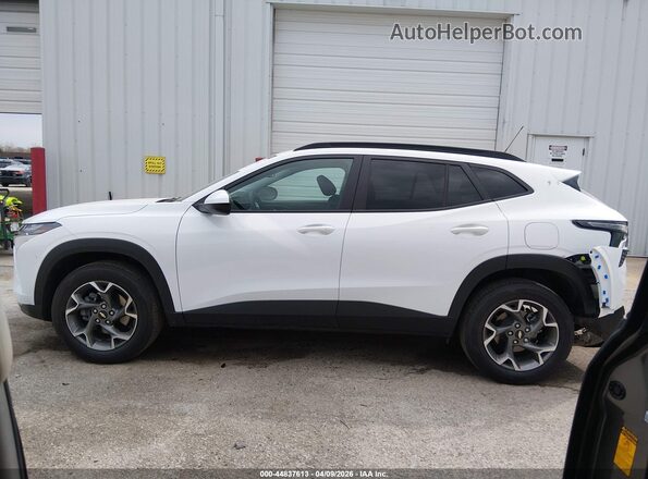 KL77LHEP9TC028020 2026 CHEVROLET TRAX White 360 interior view
